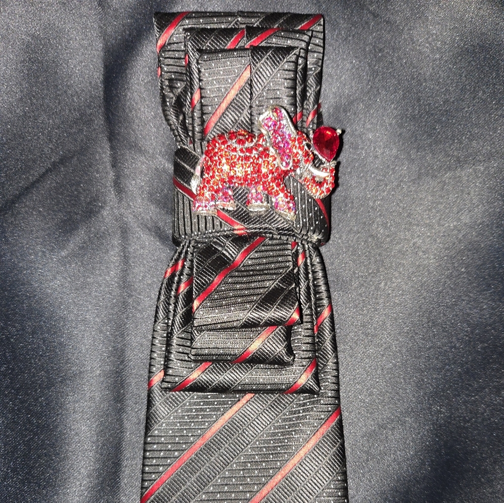 Elegant Black and Red Striped Necklace Tie with Elephant Accent